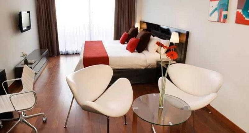 Dazzler Suites Juncal Buenos Aires Exterior foto